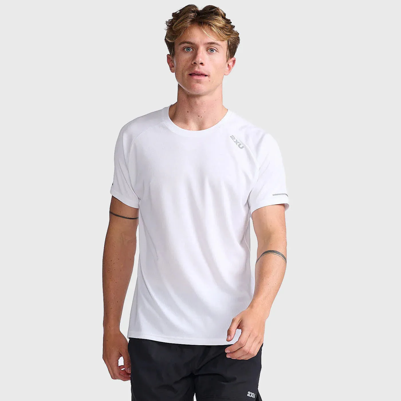 2XU Men's Aero Tee - White/Silver Reflective