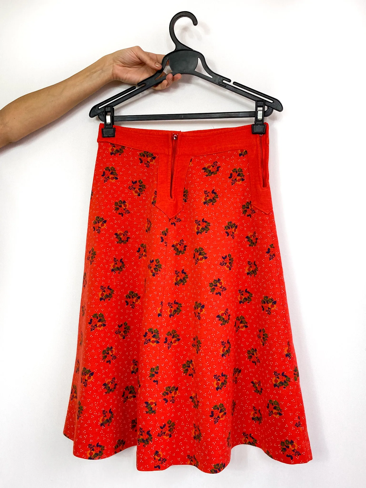 60s/70s vintage midi-length skirt, retro print