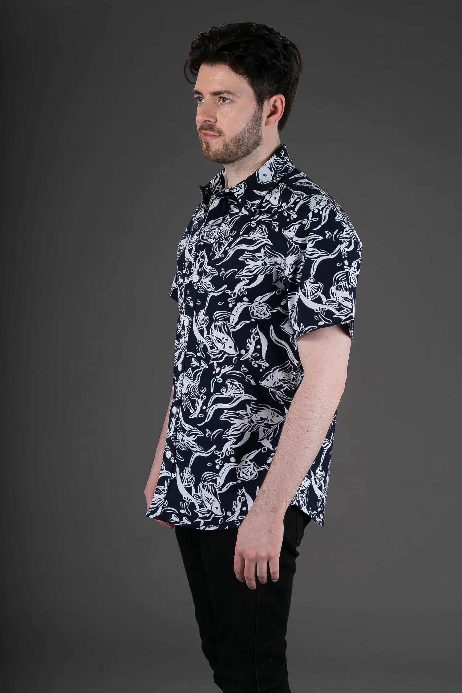 Black White Fish Print Cotton Slim Fit Mens Shirt Short Sleeve