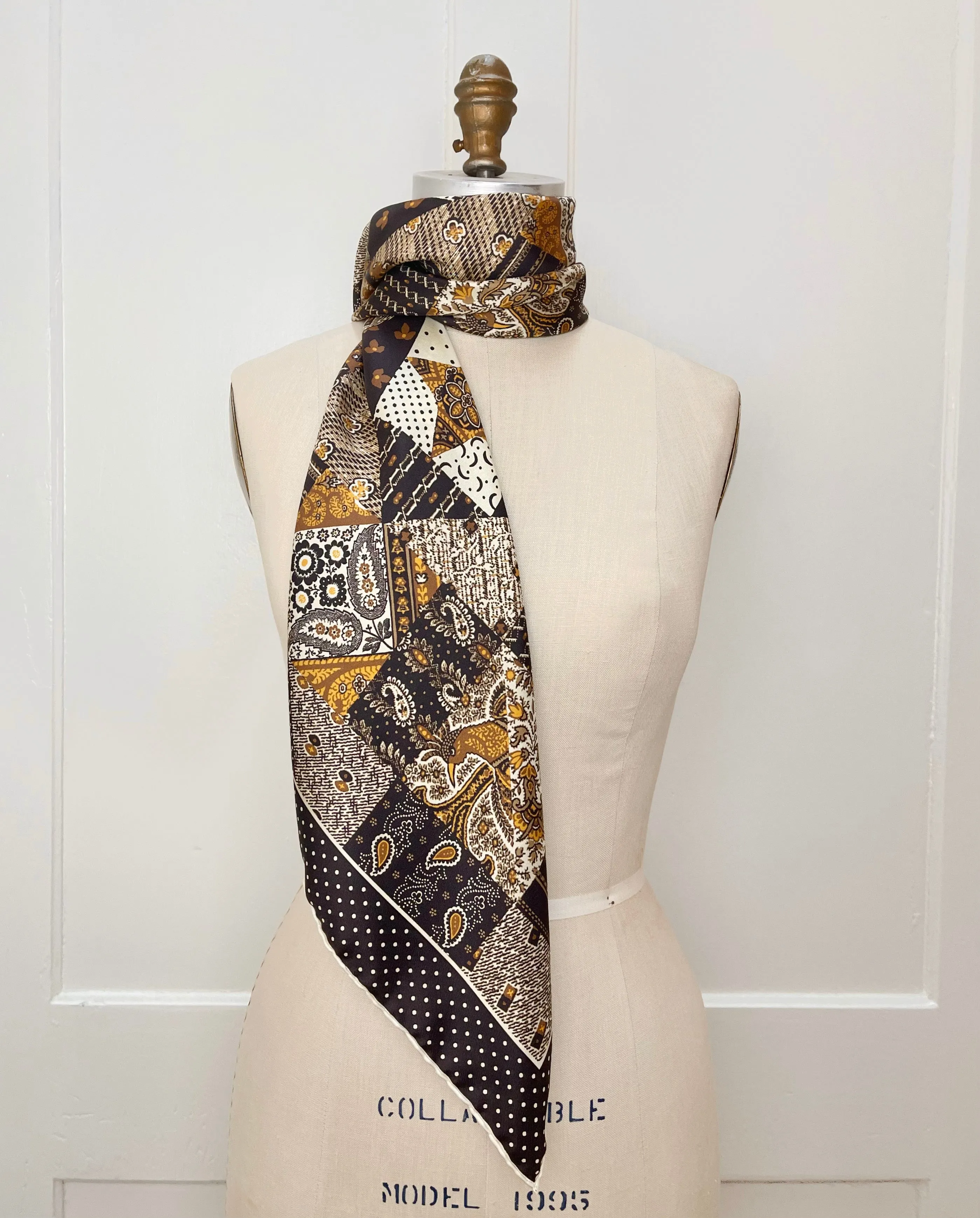 Elwyn New York Dapper Pastiche Scarf