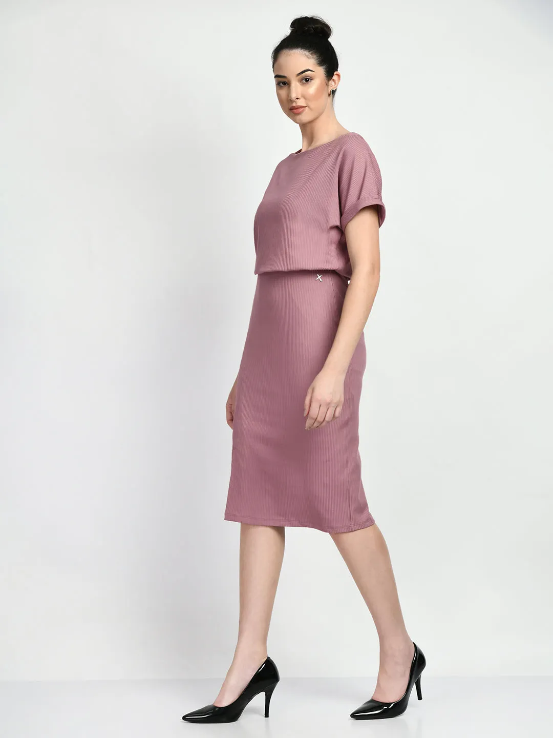 Exude Enigma Ribbed Blouson Dress (Dusty Pink)