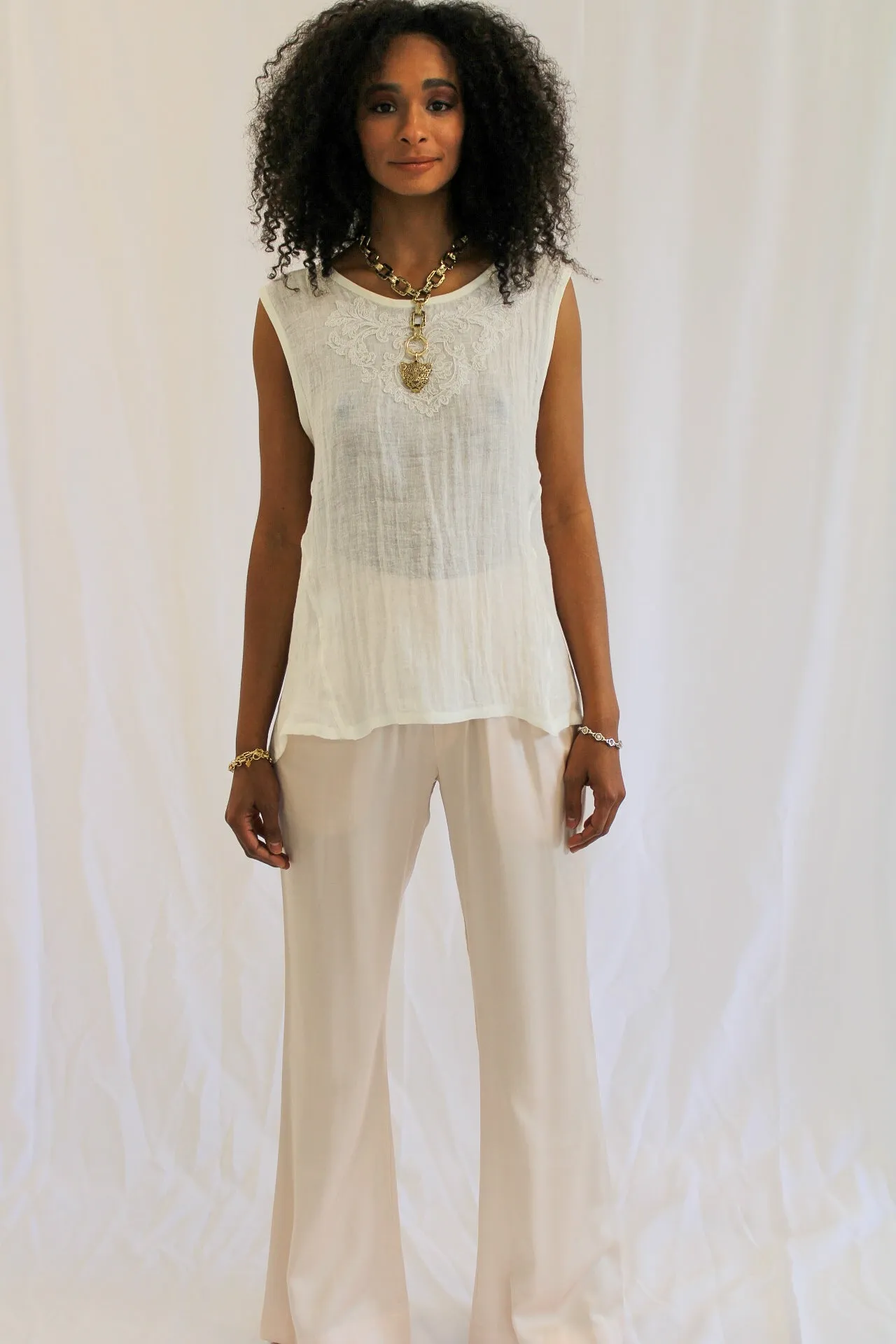 Lace embroidery linen Top by Maurizio