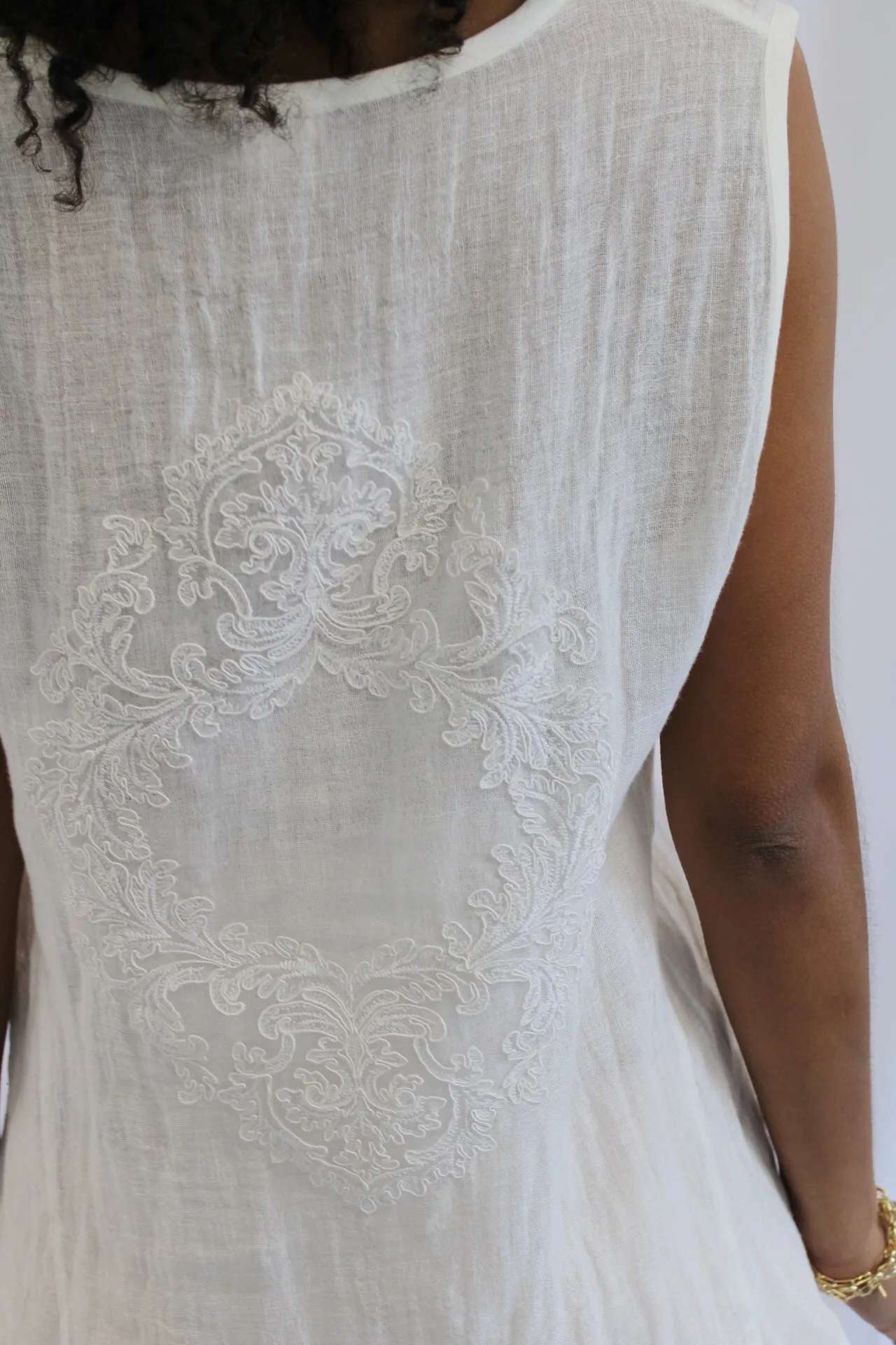 Lace embroidery linen Top by Maurizio