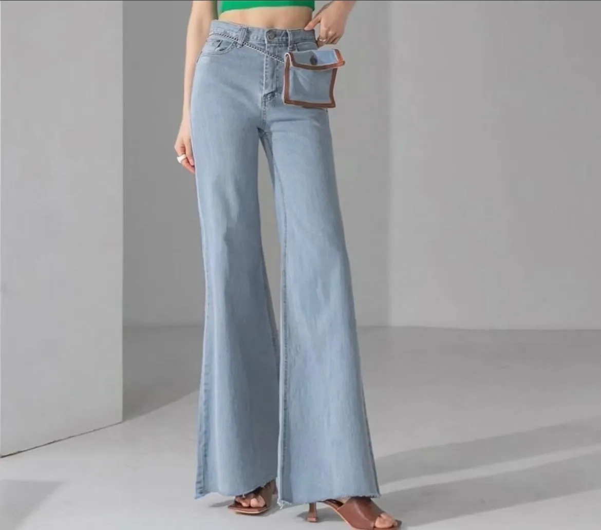 Long Flared Jeans Giant Pocket