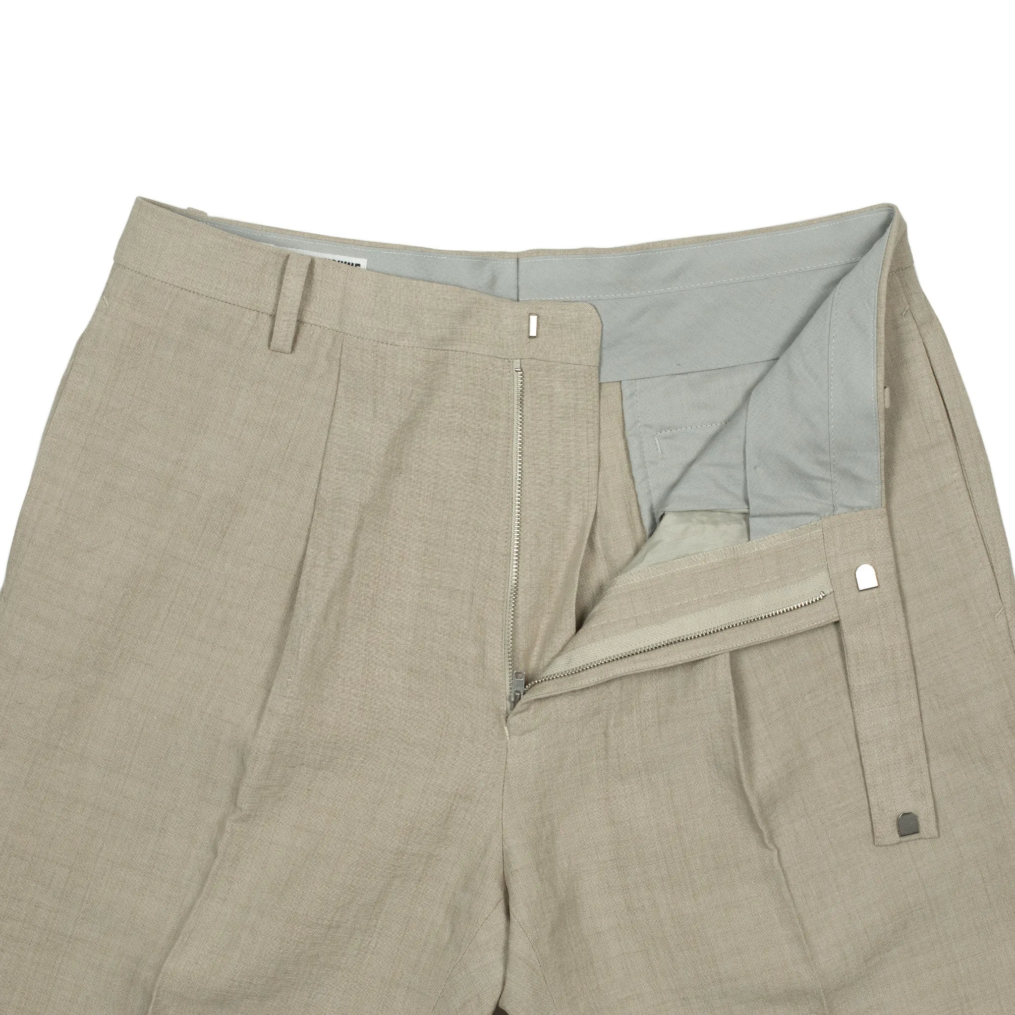 Pleated trousers in natural linen and silk (separates)