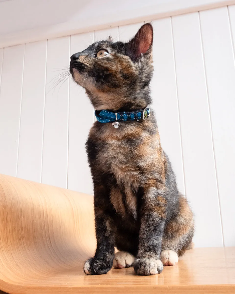 Shuka Blue Stretch Cat Collar